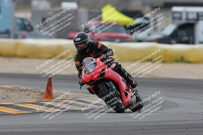 media/Jan-15-2023-SoCal Trackdays (Sun) [[c1237a034a]]/Turn 2 Set 1 (1145am)/